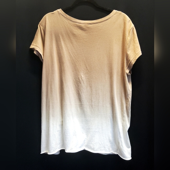 Umgee - Tan/Wht s/s twisted bottom tee. - Picture 5 of 6